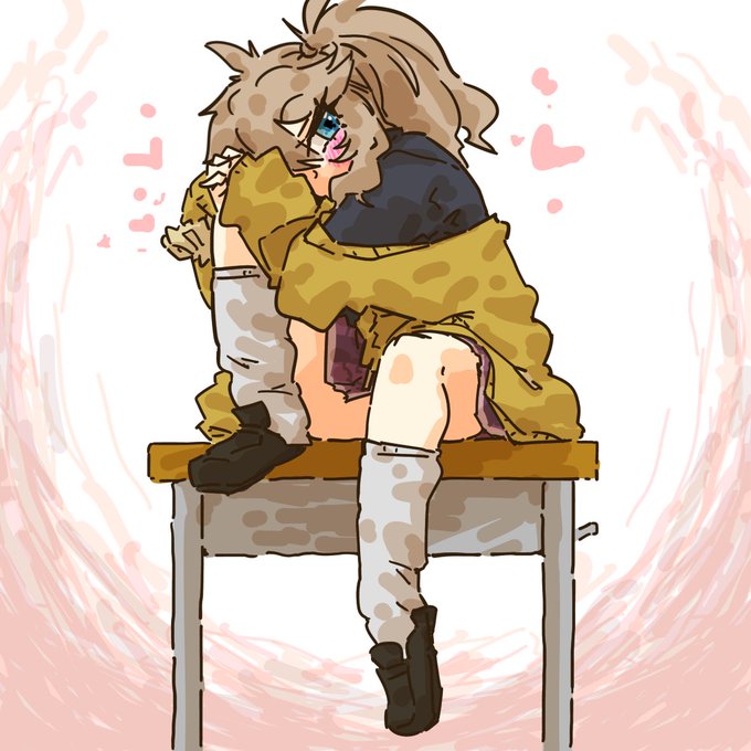 春日部さん・・・み、見え・・・ 