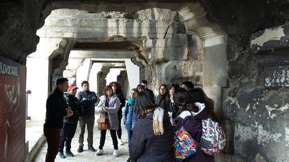 📸 Retour en images sur l’excursion du 2 mars 2024 avec la visite guidée de Nîmes et du Pont-du-Gard 📸

Merci à nos guides et à nos étudiants.

@label_FLE
@adcuefe
<a href="/univpaulvalery/">Université de Montpellier Paul-Valéry</a>
<a href="/CampusFrance/">Campus France</a>