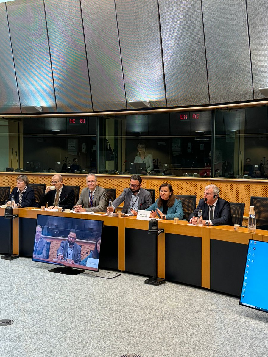 RUMRA & Smart Villages Intergroup (@intergrouprumra) on Twitter photo 🌾 Enjoyed the stimulating debate at our event on agricultural investments & the role of plant breeding companies. <a href="/EUAgri/">EU Agriculture🌱</a>, <a href="/EU_Health/">EU One Health</a>, @Euroseeds, <a href="/KWS_Group/">KWS Group</a> @EU2024BE <a href="/AtidzheV/">Atidzhe Alieva-Veli</a> shared their insights on rural development challenges & opportunities in the context of #NGTs. 🌾 Enjoyed the stimulating debate at our event on agricultural investments & the role of plant breeding companies. <a href="/EUAgri/">EU Agriculture🌱</a>, <a href="/EU_Health/">EU One Health</a>, @Euroseeds, <a href="/KWS_Group/">KWS Group</a> @EU2024BE <a href="/AtidzheV/">Atidzhe Alieva-Veli</a> shared their insights on rural development challenges & opportunities in the context of #NGTs.