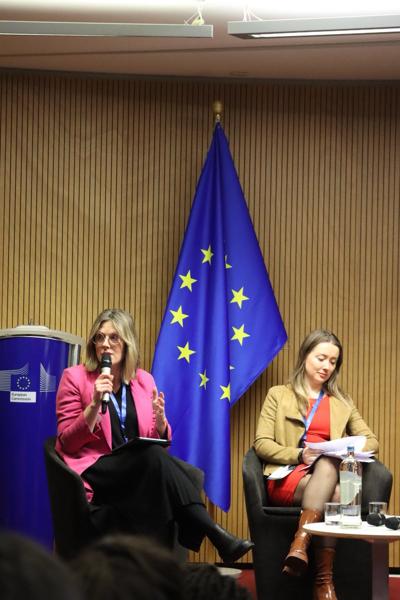 Now, the wrapup session moderated by Alice Corovessi, 🇬🇷 country coordinator of the ECP facilitates the session. 

We are discussing local action tools, combating desinformation, forming partnerships and how local authorities can help. 
#EUClimatePact #MyWorldOurPlanet