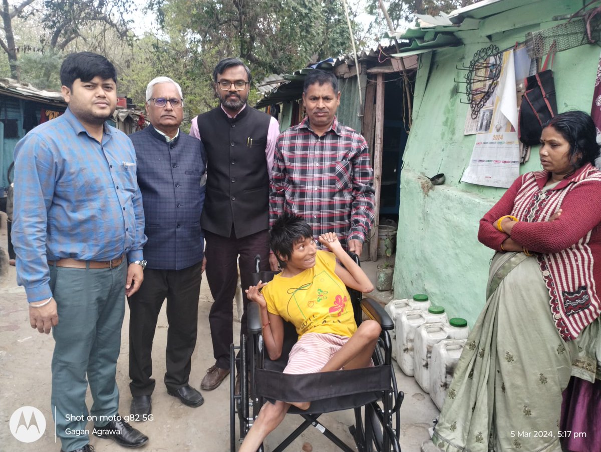 AIMCEA_CHQ's tweet photo. Wheelchair donation By AIMCEA AHQ DELHI AREA.. https://t.co/wRvhyxMPyZ