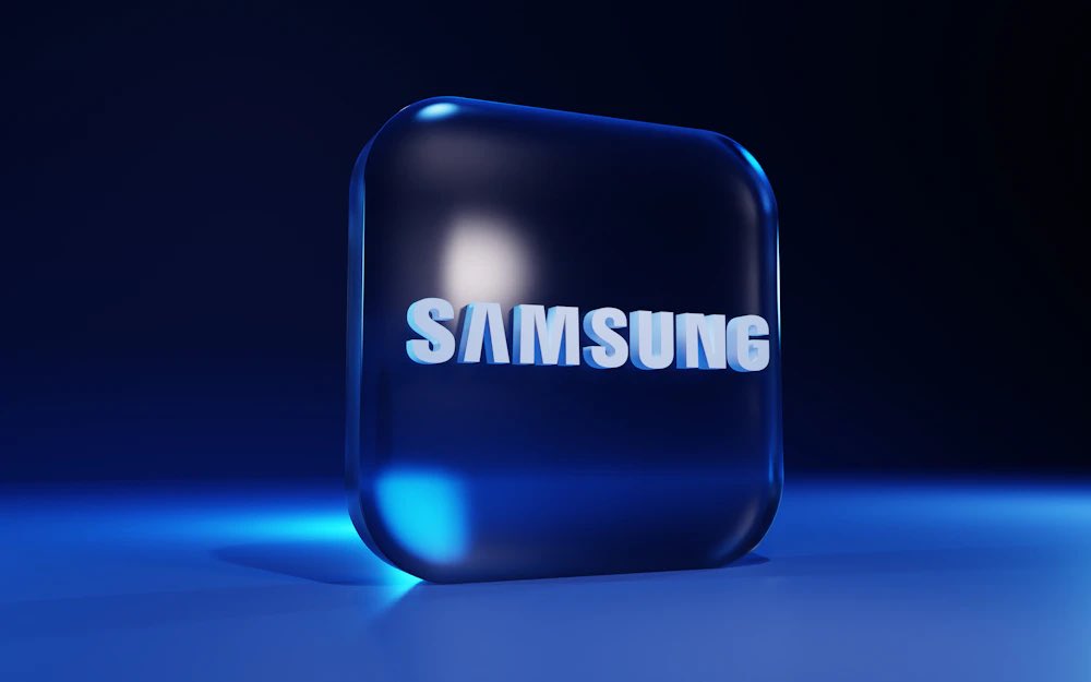 Samsung: 
A Global Tech Titan in the Spotlight  #Samsung #TechGiant #MarketLeader

Samsung, the South Korean multinational conglomerate, has established itself as a household name synonymous with innovation and cutting-edge technology. From its humble beginnings as a trading…