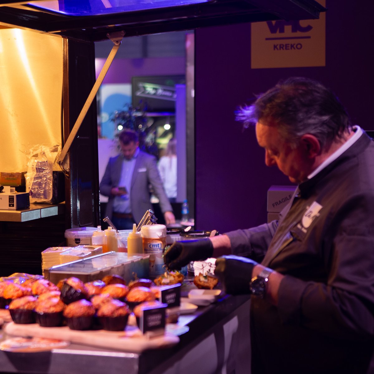 De tweede dag Horecabeurs Goes! 🤩 Vandaag zijn we weer geopend tot 19:00 uur. Kom jij je straks laten inspireren tijdens dit gezellige event?

Haal hier jouw gratis e-ticket via de website: horecabeursgoes.eticketsysteem.nl