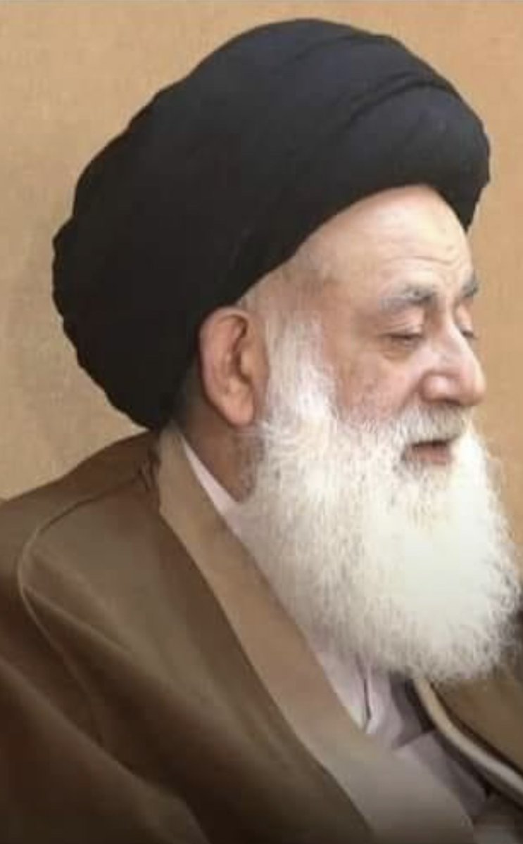 Awaited_Hope's tweet image. "The one who sees #himself, will not see Allah (swt), neither in #Dunya nor in #Akhirah."

Ayatollah Syed Sadiq Tehrani (hf)

Powerful warning for the "self" 
#Reflections