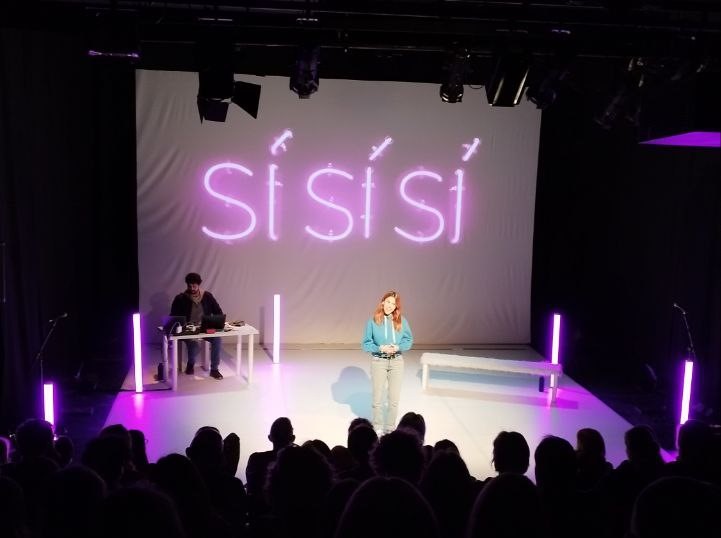 teatreaurora's tweet photo. 💜Estem molt contents d'anunciar que ens han atorgat una de les residències del Programa de Companyies Residents del @elcanalsalt per l'espectacle Sí, sí sí! 

@teatreprincipal @AnnM_Perello @joanarquesola 

https://t.co/UkX9zocWau https://t.co/fhCiMnTUyZ