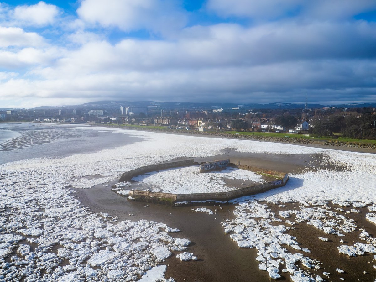 Sandymount Strand and Baths snow cover on Saturday morning.