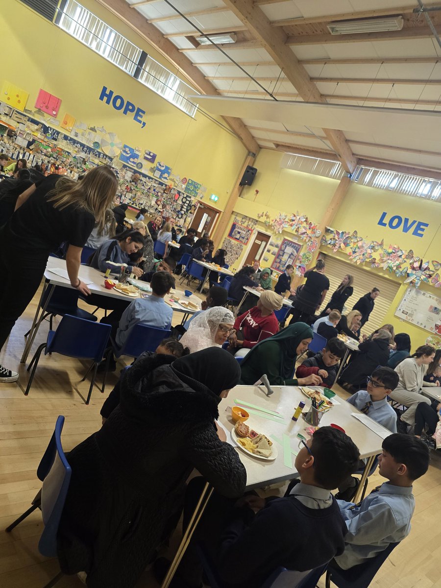 Heron class have given their d and t project a real-life purpose: preparing an afternoon tea 🎂 for families in advance of mother's day and performing their song for this half term from our music 🎶 curriculum. Lovely to welcome so many parents to school  #APlacetoBECOME @DTassoc