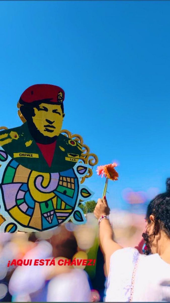 💛💙❤️ #05Mar Se conmemora el 11vo aniversario  del tránsito a otro plano de vida del Comandante Hugo Chávez.

“Deme Nicaragua en qué servirle y tendrá en mi, un hijo y en Venezuela, una hija, una compañera”

Y desde entonces, Chávez-Nicaragua es un historia de amor interminable.…