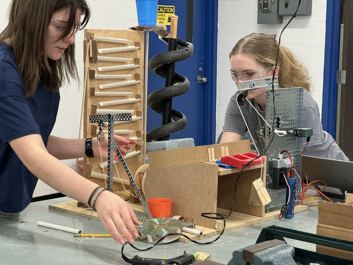 GCHSPirates's tweet image. Strategy, problem solving, and creativity on full display with our engineering students. Looking forward to seeing their finished Rube Goldberg machines this week in #PLTW!