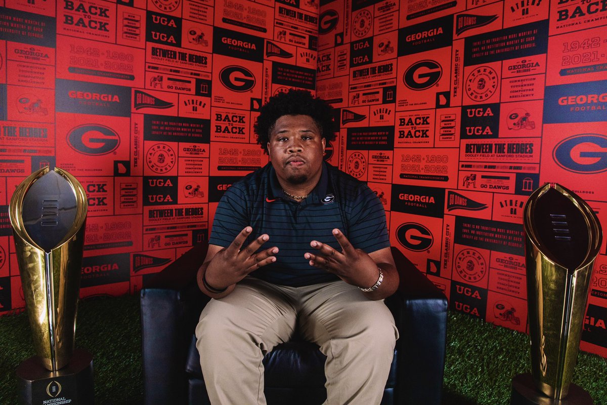 Dawg Nation, it’s been a honor and blessing to be apart of this for the last year! #GoDawgs 

Thank you. 🐶🐶