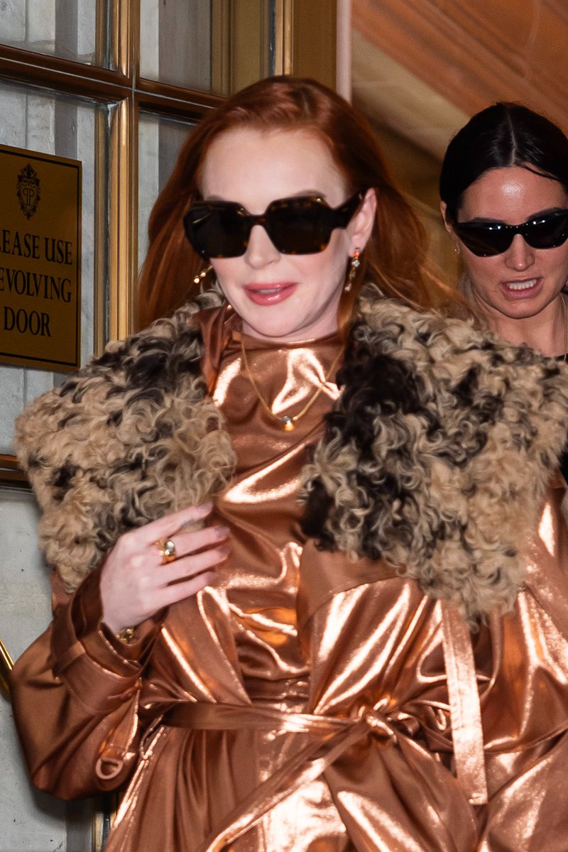 mtvspain's tweet image. Lo feliz que se ve a #LindsayLohan estos días en Nueva York... 🥹❤️ AMAMOS