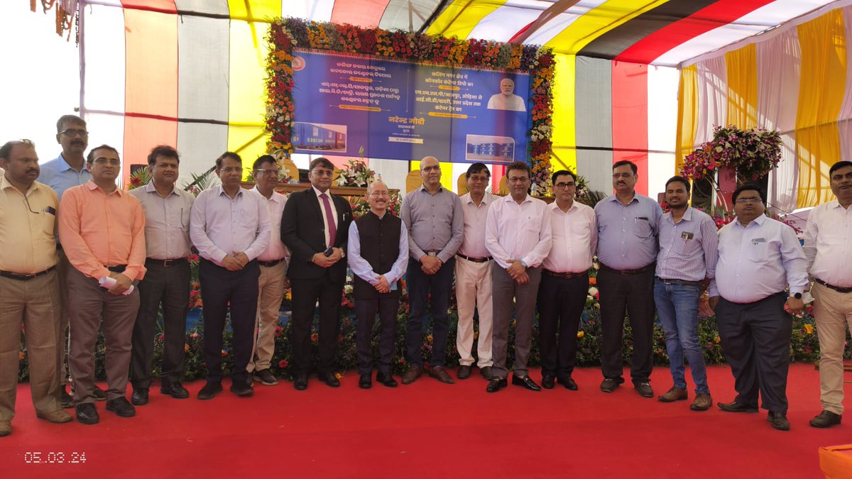 RITESLIMITED's tweet photo. #RITES is proud to be Project Management Consultant for the Multi Modal Logistic Park inaugurated at #Kalinganagar, #Odisha, today!
@concor_india @CMO_Odisha
#MMLPs #FutureReady #ViksitBharat https://t.co/VWhh9fpLyB
