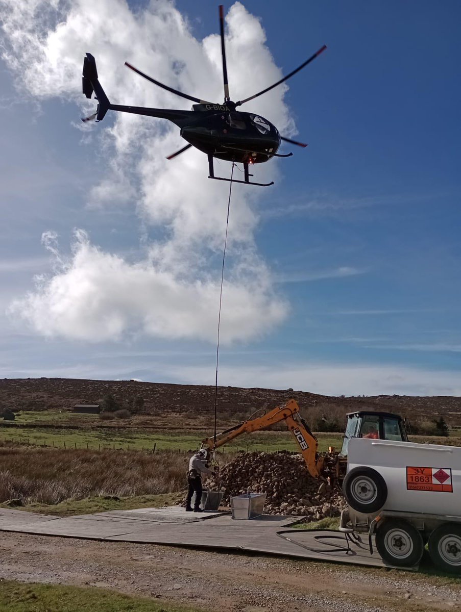 Helicopters are flying at our works site on The Roaches near Leek in Staffordshire this week.  We're transporting materials to the restoration site Tuesday-Thursday, so if you see us fly by,  do give us a wave. #PeatlandsMatter #GreatNorthBog