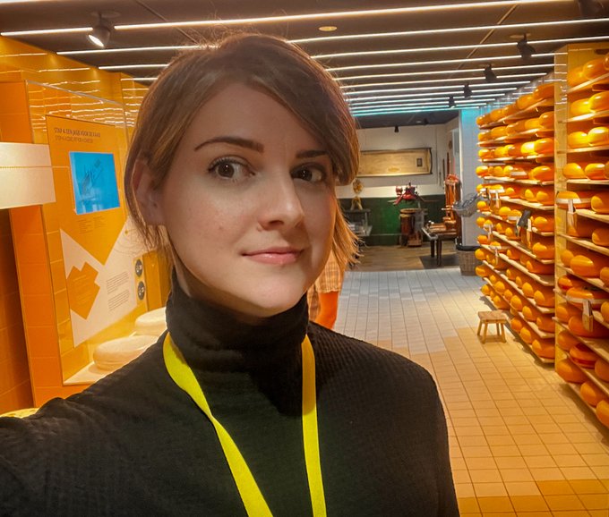 4 pic. Am I a Gouda Girl? ? Got the full cheese experience in Gouda yesterday… It was very… immersive