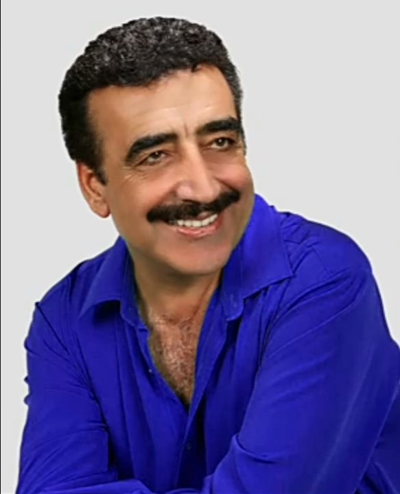 KALPTE SAKLANIR MI GERÇEK DUYGULAR
"SENİ SEVİYORUM", SÖYLEDİM, GİTTİ
MECNUN DEĞİLİM YA, ONDAN BETERİM
BENİ BU HALLERE AŞKIN GETİRDİ

#hakkıbulut