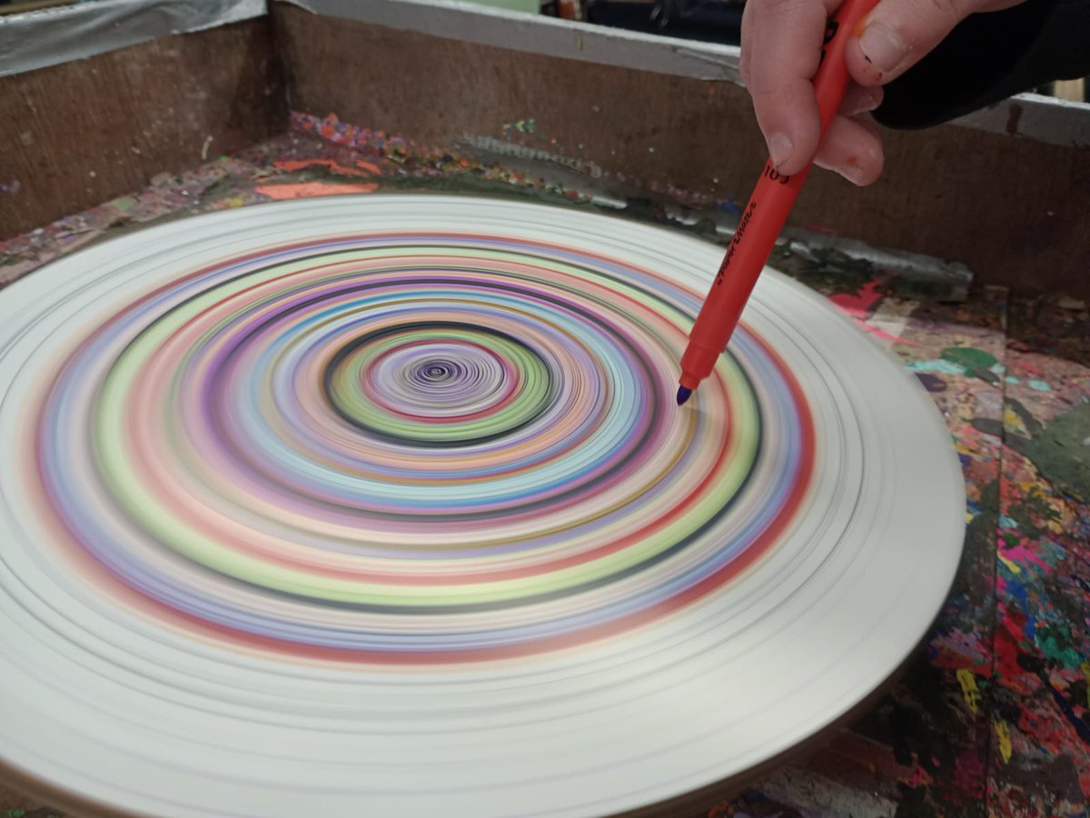 As well as working with young people at #bransholmelibrary, we are also providing art activities and workshops for #AstraBransholme and #BridgesBransholme youth centres. Painting, printing, podcasting, storytelling and more, come and get involved.
<a href="/Hullccnews/">Hull City Council</a>  <a href="/hull_libraries/">Hull Libraries</a>