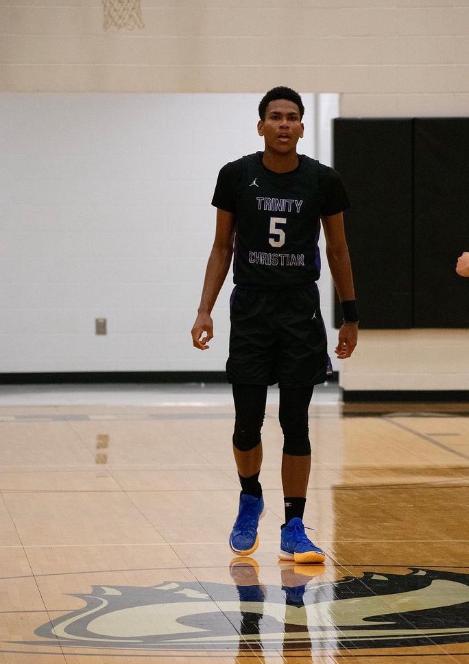 Happy Birthday to our guy <a href="/ErnestoAlmont13/">Ernesto Almonte</a> !! 🦁🎂