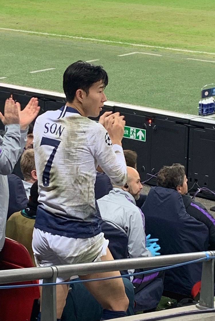 QU0KKA__7's tweet image. 와하다......😇