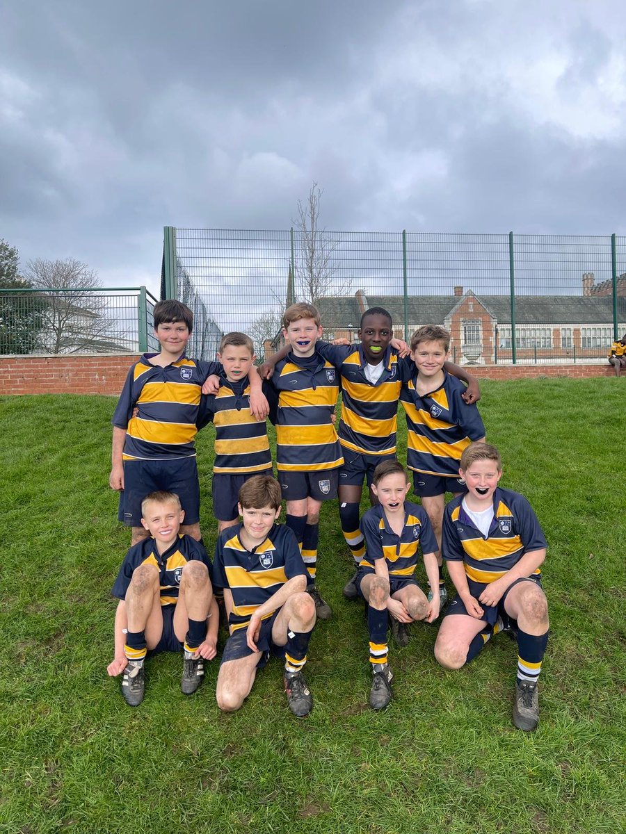 Well done to the U11 Boys on a successful day at the @StPsport HMC 7s. Excellent matches against quality opposition and a grest opportunity to learn. Thank you to the parents for your support HH 0-3 RGS HH 2-1 ASH HH 3-2 BRO HH 3-2 BAR HH 2-3 BIR HH 0-4 QGS