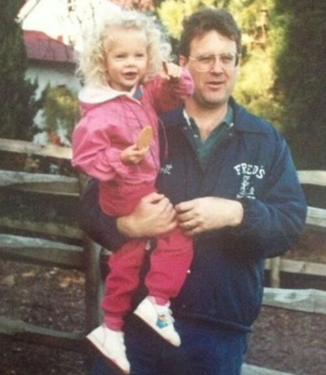 The Swift Society on X: "🎂| Happy Birthday to Papa Swift ❤️ "I have an excellent father. His strength is making me stronger" - Taylor Swift https://t.co/VmQWkM6VSb" / X
