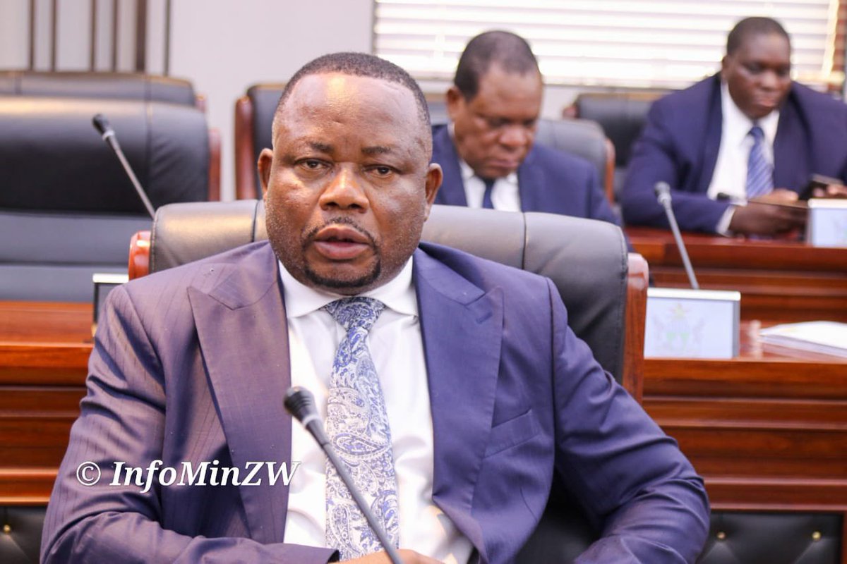 nickmangwana's tweet photo. “26% of the country’s population is food insecure. This translates to 2 715 717 people. This population requires 100 482 metric tonnes of grain during the January to March 2024 period” 
#PostCabinetBriefing https://t.co/OTpoFHE2fx