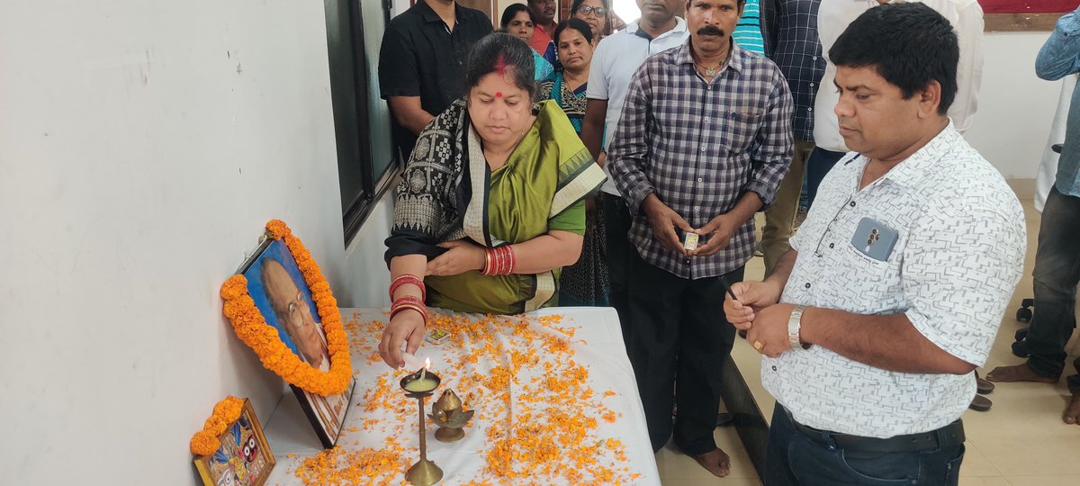 Celebration of Panchayati Raj &amp; Loka Seva Diwas at Gondia Block