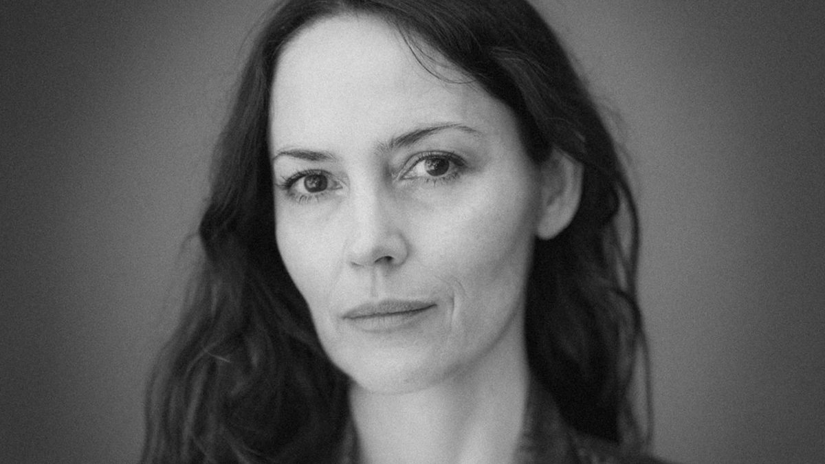 Bitácora de Cine (@bitacoradecine) on Twitter photo En el marco de la 12° edición de Antofacine (<a href="/Antofacine/">FESTIVAL ANTOFACINE</a>), conversamos con Ingrid Isensee, quien participó como jurado. La actriz nos contó detalles de sus inicios en la actuación, inspiraciones y sus nuevos proyectos.
🎬⚡ Lee la entrevista: bit.ly/48Gwg1i En el marco de la 12° edición de Antofacine (<a href="/Antofacine/">FESTIVAL ANTOFACINE</a>), conversamos con Ingrid Isensee, quien participó como jurado. La actriz nos contó detalles de sus inicios en la actuación, inspiraciones y sus nuevos proyectos.
🎬⚡ Lee la entrevista: bit.ly/48Gwg1i