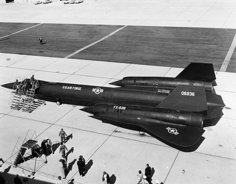 AviationWeek's tweet image. On the 60th anniversary of an LBJ press conference, Aviation Week editors revisit the moment @LockheedMartin&apos;s YF-12 was revealed for the very first time.

Listen to the latest podcast with @PlaneDame, @TheDEWLine and @AvWeekGuy. #podcast #aviationpodcast

aviationweek.com/podcasts/check…