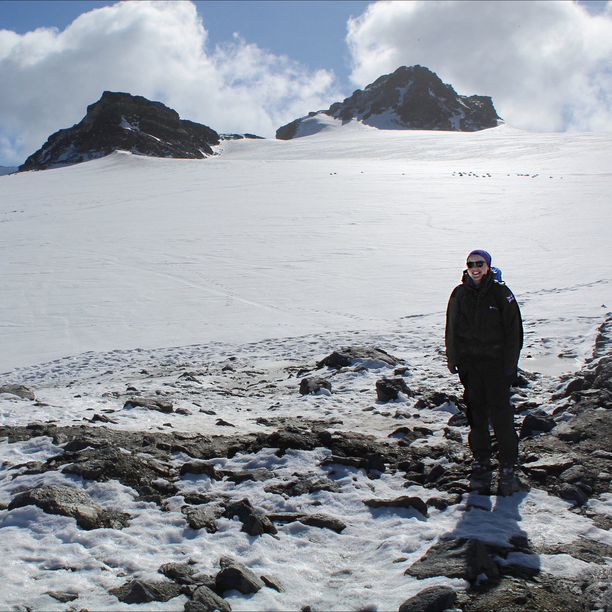British Antarctic Survey ๐ง (@bas_news) on Twitter photo Emily will compare Signy samples with Arctic and Alps samples.
<a href="/em_lm_b/">Emily ๐</a> ๐ฌ
"These glaciers might be some of the first habitats we lose to climate change. We're racing to capture as much as we can - about how these microorganisms are adapted, and how these places are changing." Emily will compare Signy samples with Arctic and Alps samples.
<a href="/em_lm_b/">Emily ๐</a> ๐ฌ
"These glaciers might be some of the first habitats we lose to climate change. We're racing to capture as much as we can - about how these microorganisms are adapted, and how these places are changing."