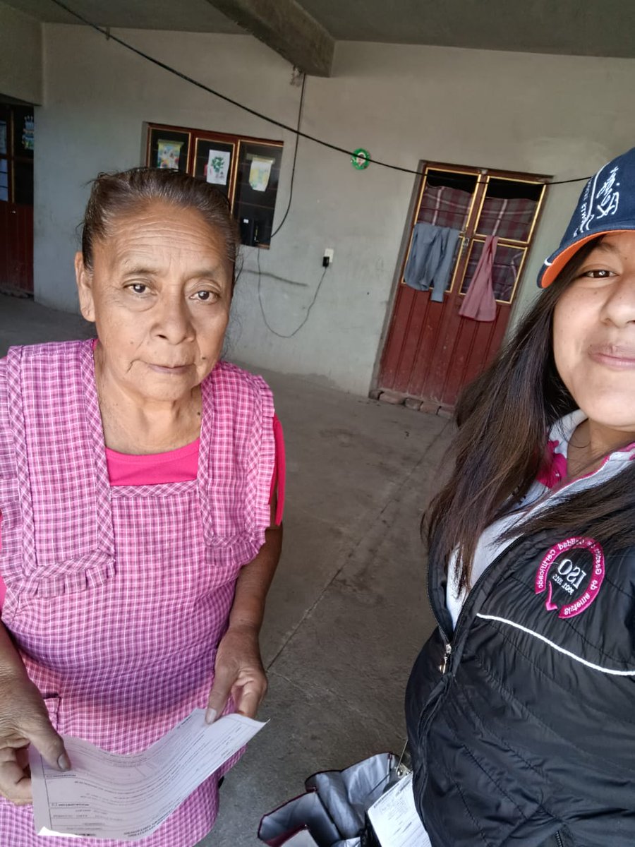 Personal del Módulo de Atención ciudadana del Registro Federal de Electores, realizan la entrega de notificaciones a la ciudadanía que aún no acude a recoger la #CredencialParaVotar antes que se resguarden el 14 de marzo por el proceso electoral, asegura tu voto el 2 de junio🗳️