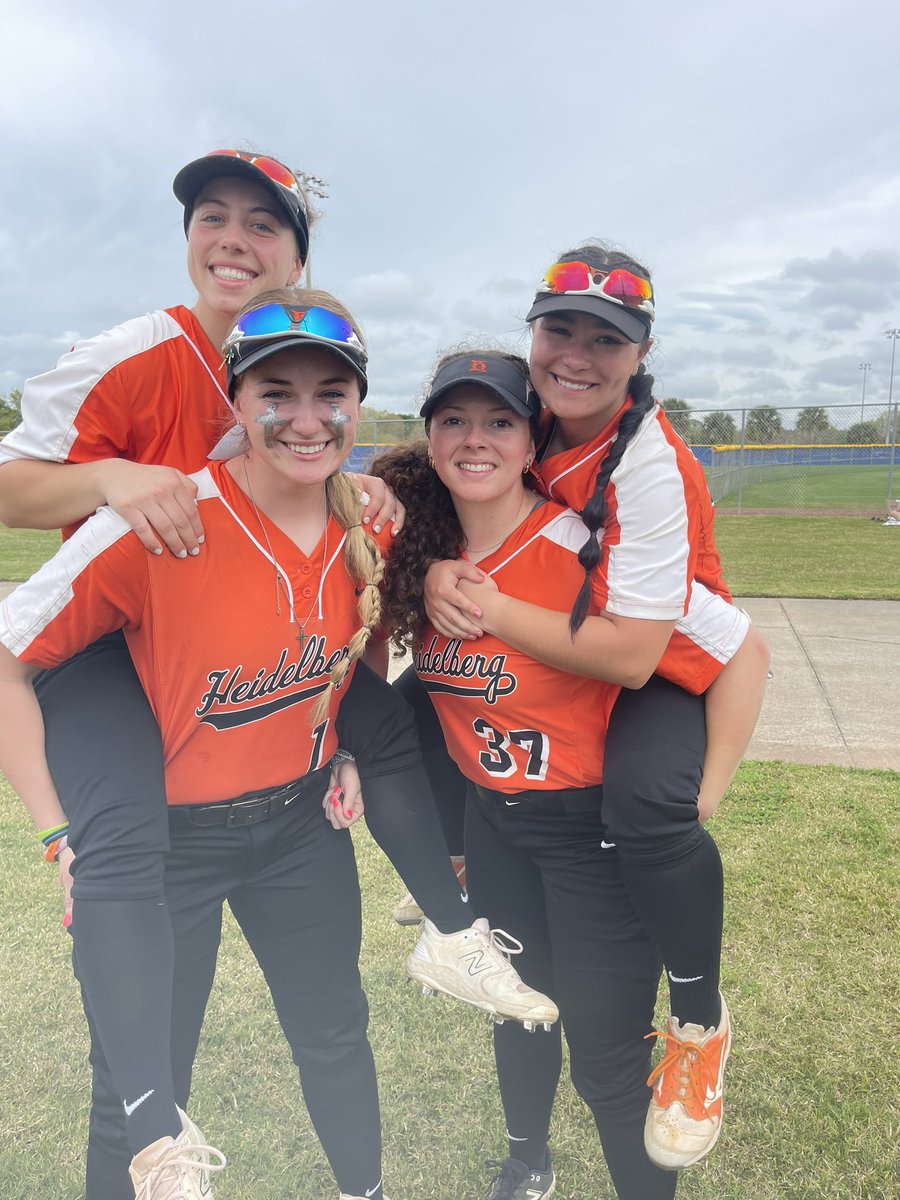 Back at it for day 3! #Gameday #GoBerg