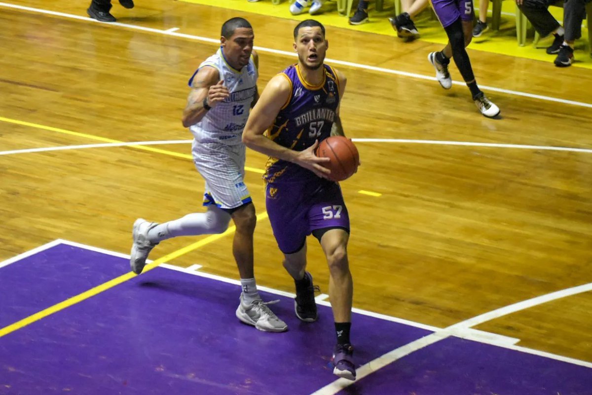 #SPB 🇻🇪 2x1, Trotamundos de Carabobo se hace con el traspaso de Fernando Fuenmayor
canchalatina.com/2024/03/05/tro…