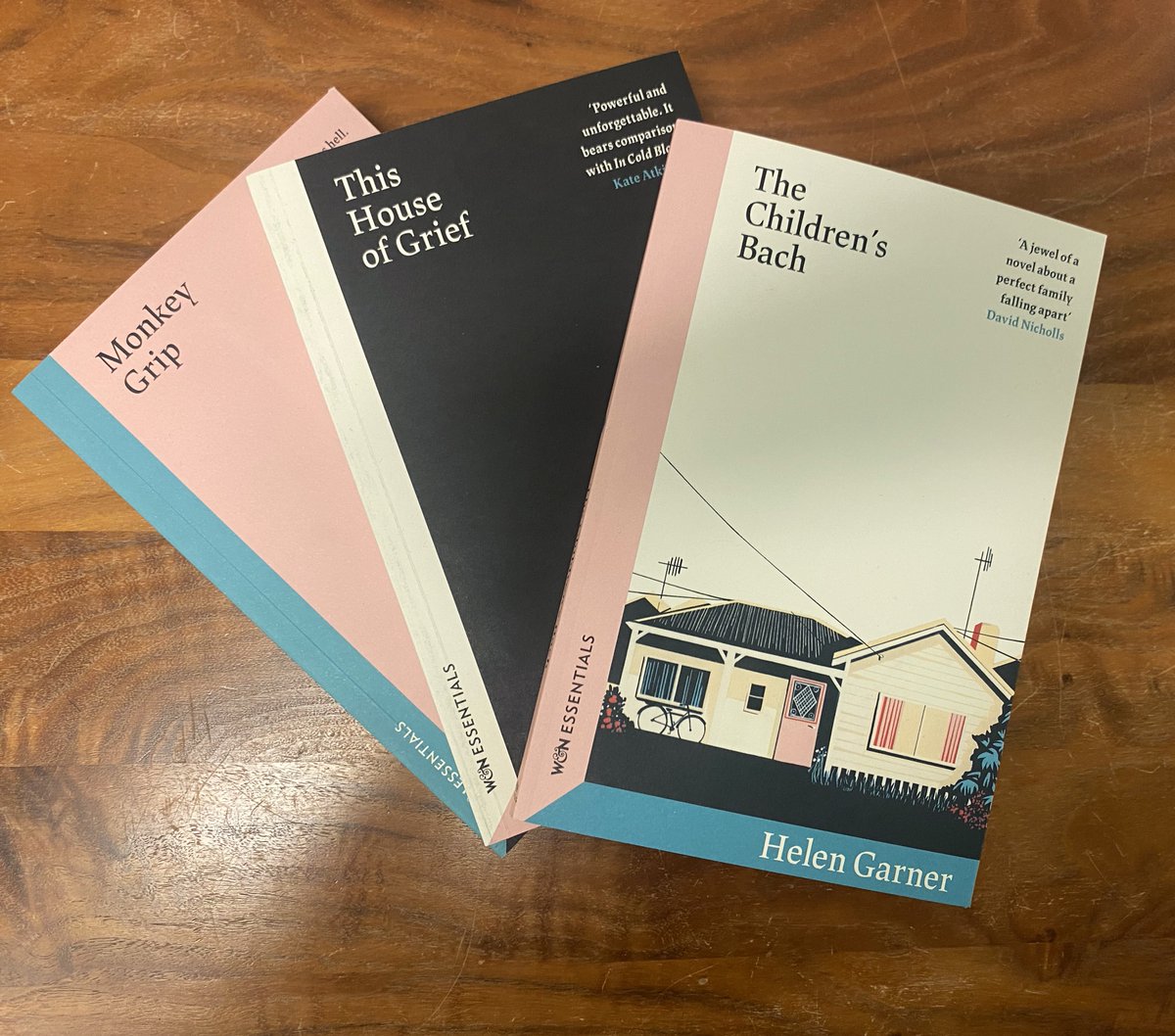 ♦♦♦ An extremely exciting finished copies delivery! Three stone cold masterpieces by the unparalleled Helen Garner, now in new elegant liveries, designed by @stevemarking. I am getting ready to push these on every single person I meet. ♦♦♦