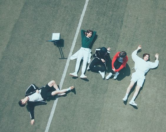 txtlov's tweet photo. thank you txt for always giving us the best coming of age media https://t.co/4KKOcRKIap