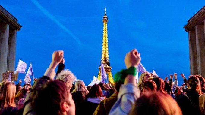 VvcWatch's tweet photo. France has achieved the milestone of becoming the inaugural country to establish abortion as a constitutional right. https://t.co/rS9uAcJqqZ