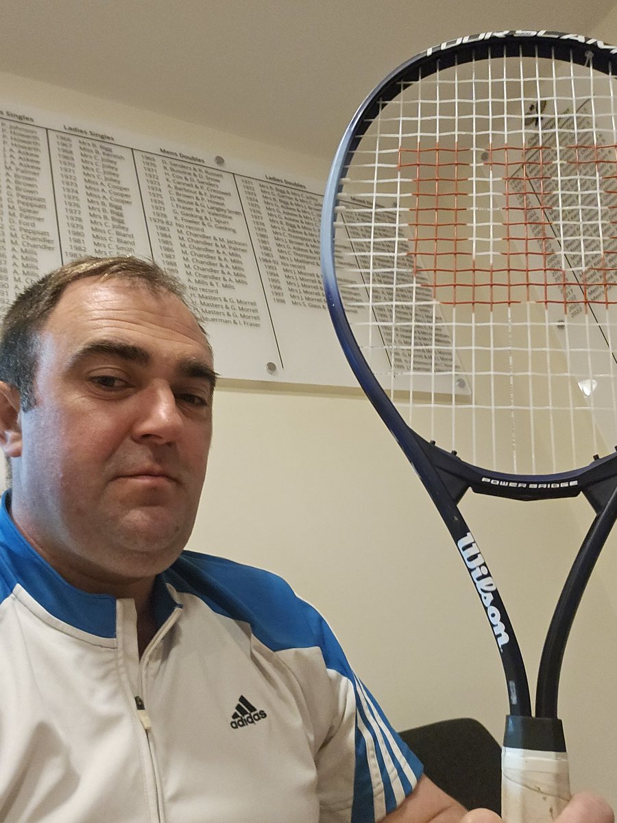 Jamiesmiles1508's tweet image. With all my health problems my knee til get its sorted out so I've finally got back in my favourite sport at #Kemsinglawntenniscluib #lovetennis #Kemsing