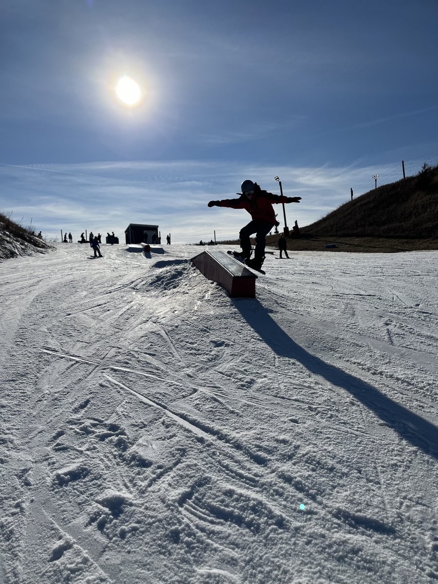 ❄️Passes for the 2024/25 season are on sale now! ❄️

🙌🏽 Enjoy season-long access to ski and ride Wilmot Mountain, plus plan a mountain getaway, all with the Epic Pass!

Lock in Your Pass Today. bit.ly/2Lg3U5n