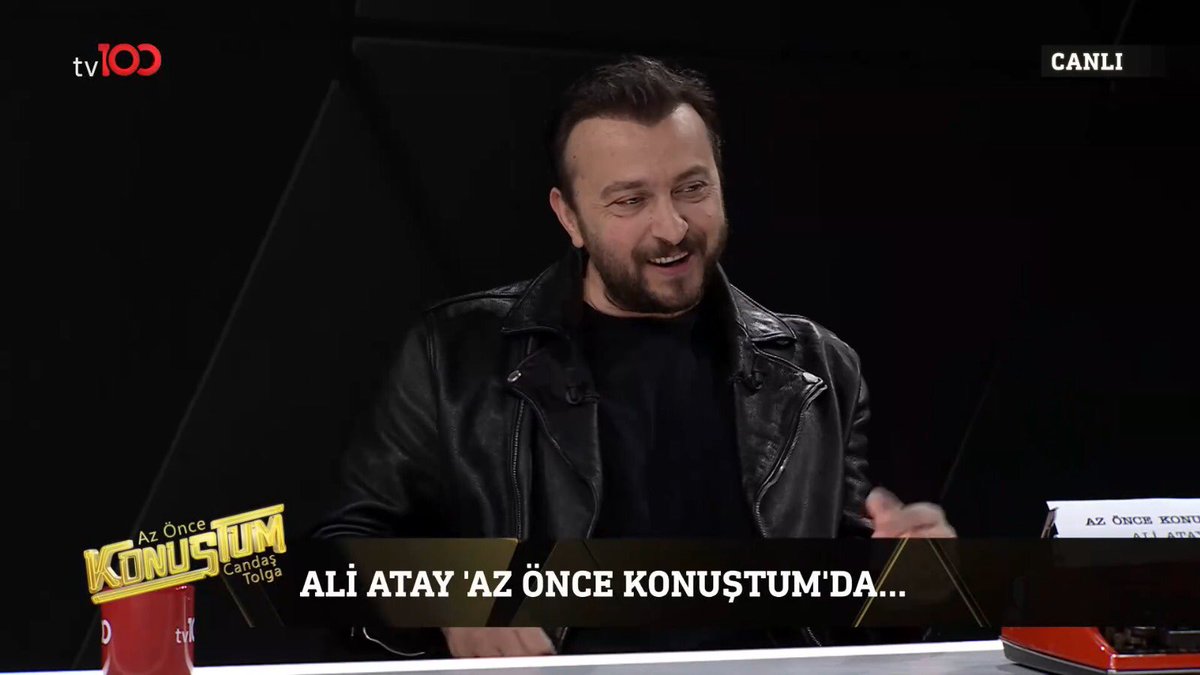 atayaIiiko's tweet photo. iyi geceler 20 yıl sonra bile “noluyo, ne haldeler acaba” diyip bazı evrenlerin kapısını aralamak isteyen Ali Atay ve diğerleri 🥹✨🤍

#AliAtay https://t.co/Has431GQ2a