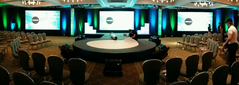 In_Depth_Events's tweet image. 📢 In Depth is your one-stop shop for exceptional staging rentals! 🕺

From concert stages to custom structures, we have it all. Our team ensures safety and reliability, offering a wide range of options such as load-bearing rooftops, acrylic stages, LED-lit surfaces and more.