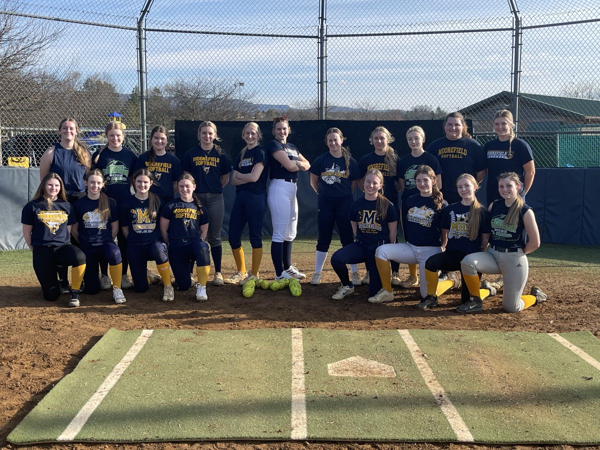 2024 Moorefield Softball 🐝🥎💙💛 ⁦<a href="/MFLD_Athletics/">Moorefield Yellow Jackets Athletics</a>⁩