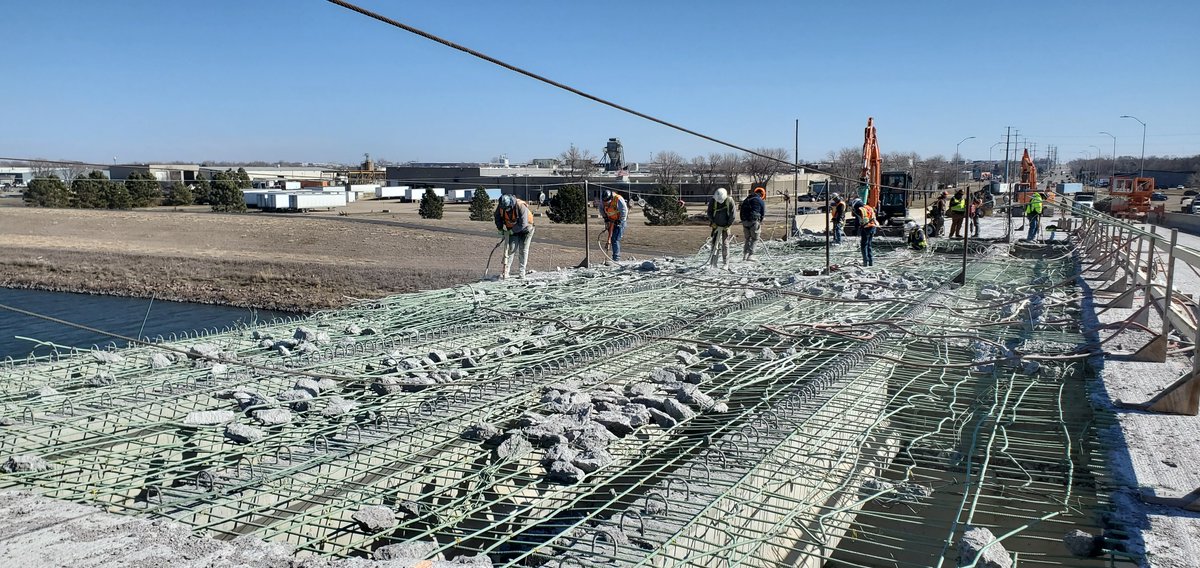 Bridge deck removal work is off to a good start on Benson Road just east of Minnesota Avenue. Removing the existing bridge deck is expected to take a couple of months. More information about this project is available on the City's website at siouxfalls.gov/resident-servi…