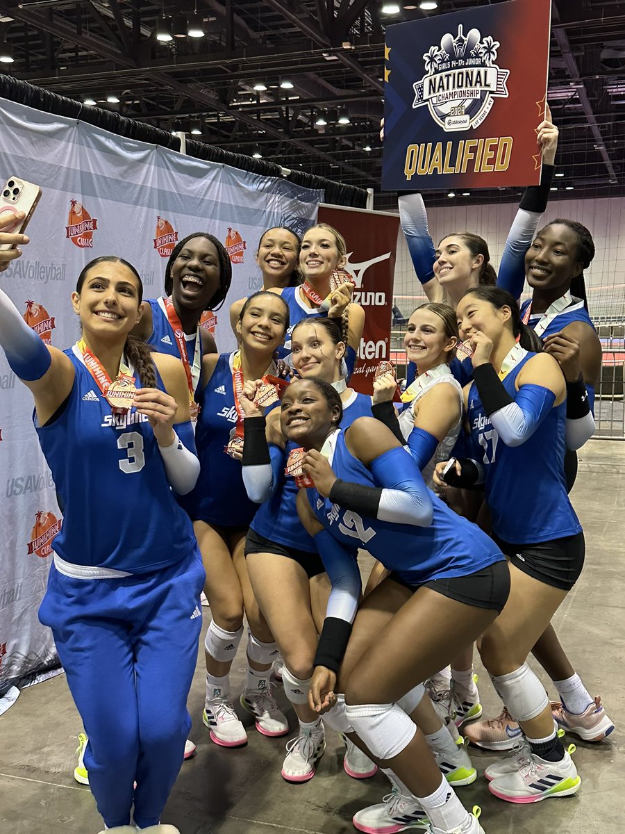 BellaOcampo25's tweet photo. See you in Vegas! #gotthatbid π₯ #qualified #PINGDOM #17Open first qualifier for us and we did it! https://t.co/J3o8cG7mUR