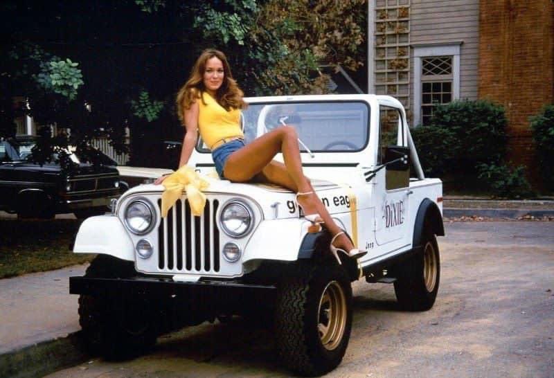 Happy birthday to the original jeep girl, Catherine Bach.. #4x4attitude #jeepgirl #jeepgirlmafia #jeepmafia