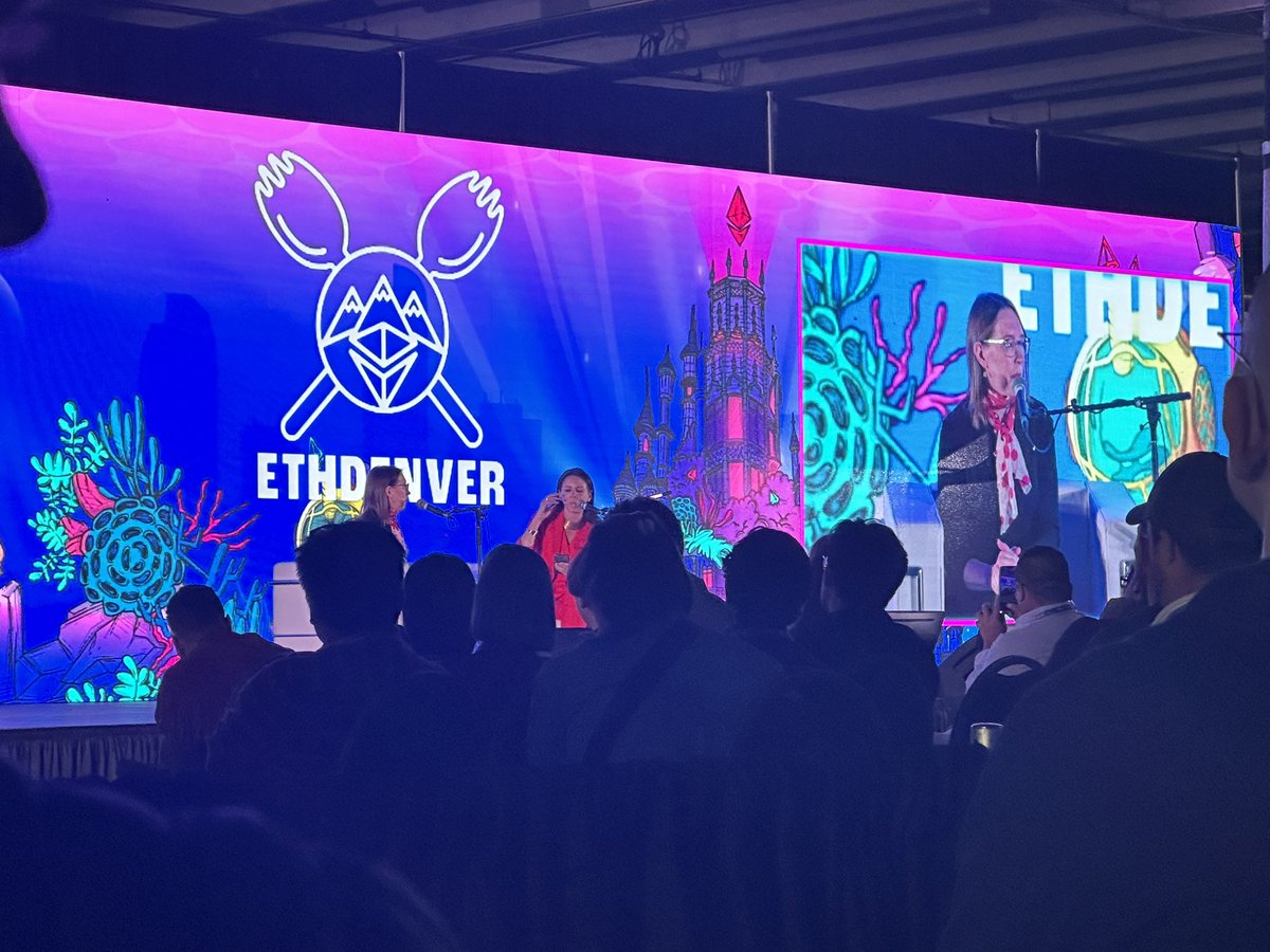 CrypticFix's tweet image. Enjoyed ETH Denver last week! Great turnout of developers, testers, blockchain analysts, cybersecurity folks, and Web3 enthusiasts! 💙👩🏻‍💻 #ETHDENVER #Base #ETHDenver2024 #SporkCastle #BUIDL