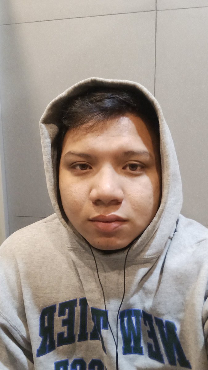 wofernzzz's tweet photo. Pati sa cr dito sa office ang lamig. Hirap jumebs. https://t.co/yEg1WXQG1k