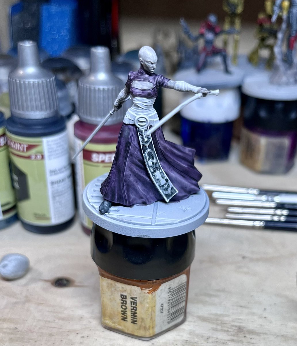 LSurion's tweet image. Let‘s start again. #hobbystreak day 1: started base colors on Asajj Ventress.