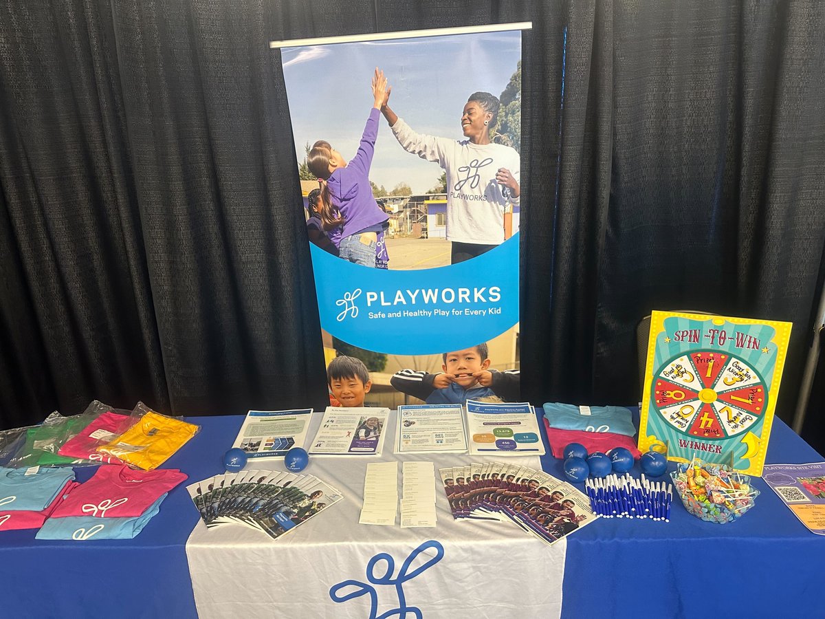 PlayworksMI's tweet photo. We had such a great time at the mPARKS conference! What a great way to share about our organization and learn about others!

#playworks #playworksforeverykid https://t.co/sx8LsQJ4m8