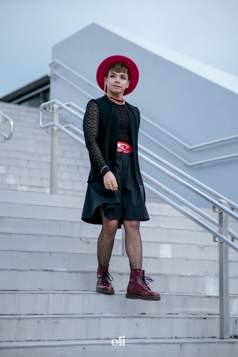 lemmytalks's tweet photo. #ErasTourSG Fit: RED x REPUTATION. 🖤❤️

Thank you, @taylorswift13. 😘

@taylornation13 @TSTheErasTourSG #SingaporeTStheErasTour @tswifterastour https://t.co/L46bCzGzgX