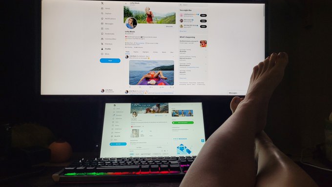 I have several alternatives 😊 #instagramdown #facebookdown https://t.co/b0wHnGVQju<a href="/tag/instagramdown"class="tags">#instagramdown</a><a href="/tag/facebookdown"class="tags">#facebookdown</a>