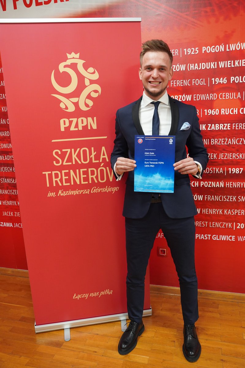 Adam Szała tweet media